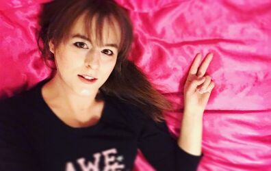 IT’S A GIRL (JE TO HOLČIČKA)