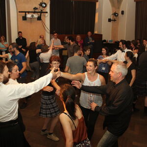 FRINGE CLUB: Ceilidh (Scottish Folk Dance Party)