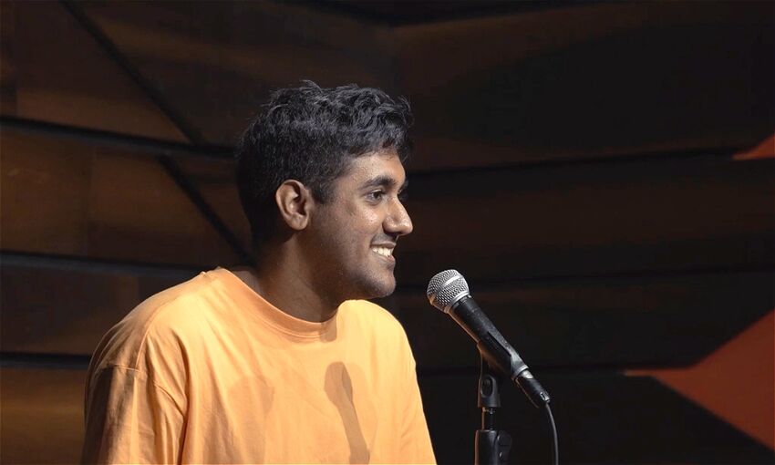 Bombay Comedy at the Fringe - Hosted by Simar Singh (Bombajský stand-up)